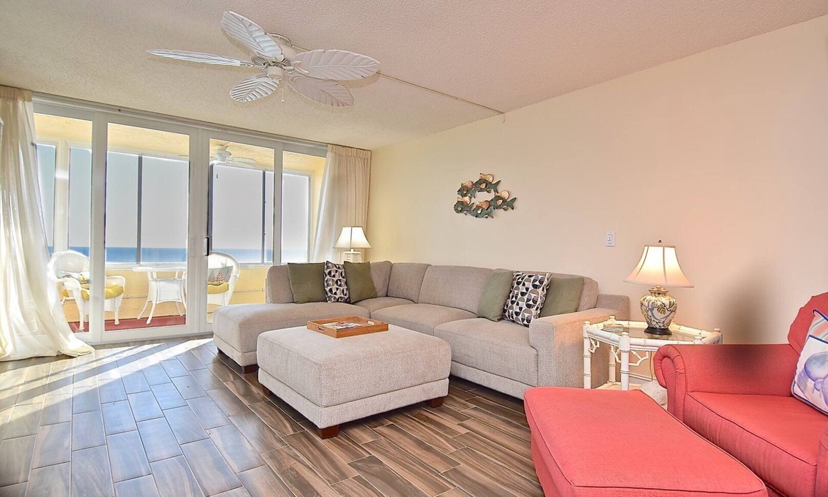 Siesta Key Condo | Siesta Key Beachfront Condo at Fishermans Haven - Stunning Views, Private Beach, Heated Pool. FH501
