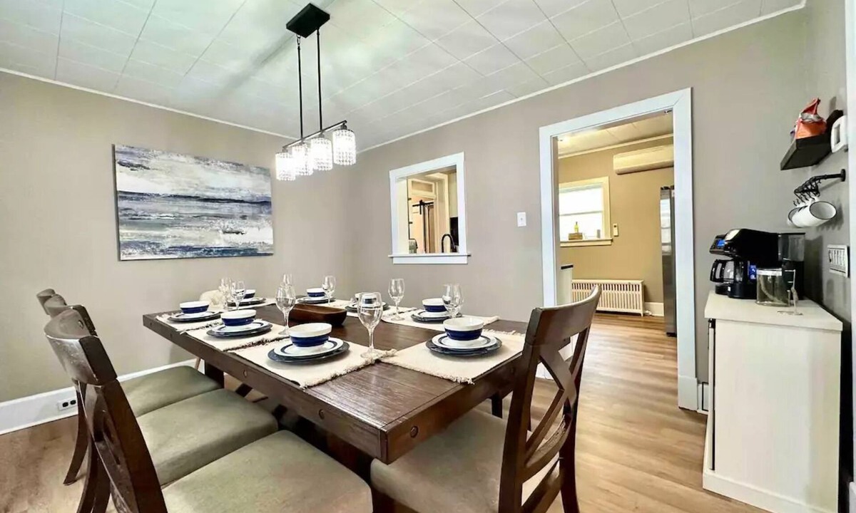 Palmyra House | So Close You Can Almost Smell The Chocolate!