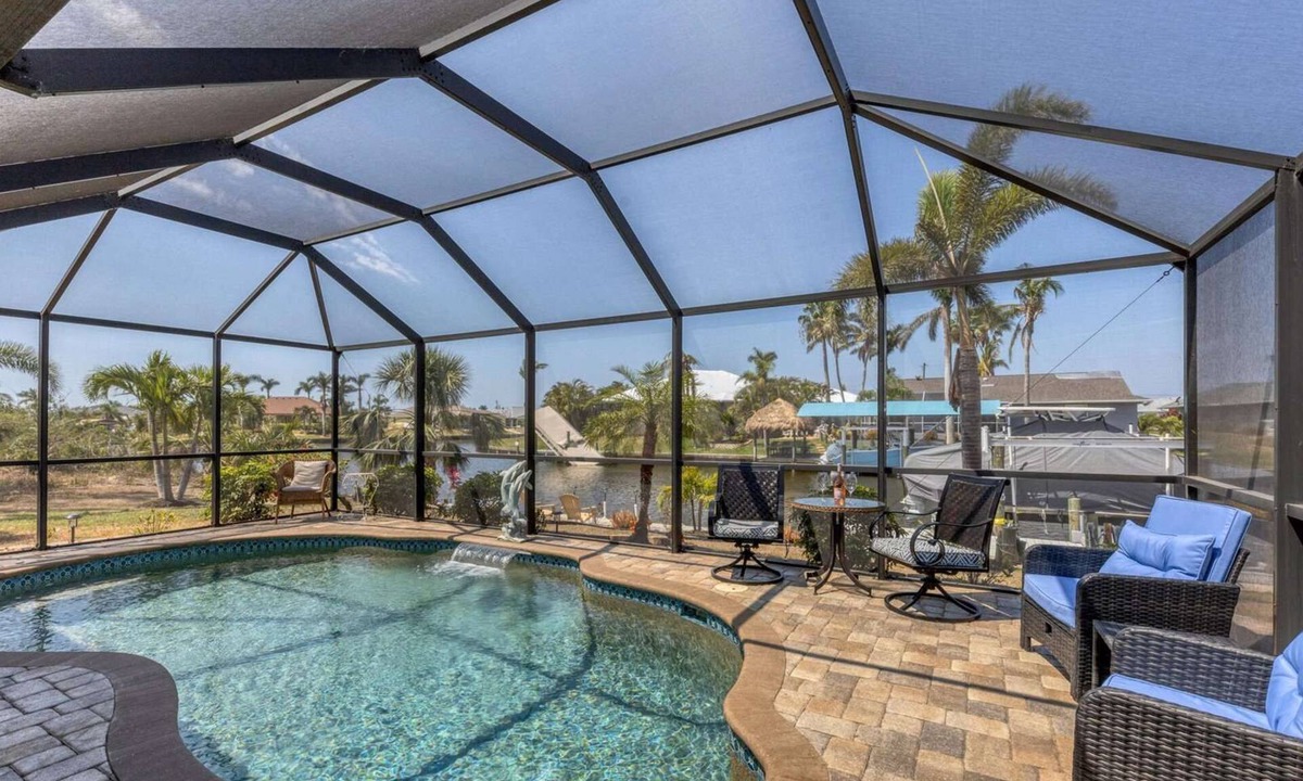 South Gulf Cove House | South Gulf Cove Private Pool Home 14 miles from Gulf Beaches