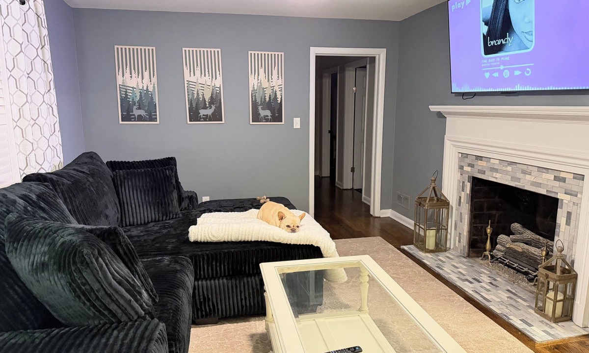 Kings Mountain House | Spacious 3-Bed 8-mins from Casino Sleeps 5+