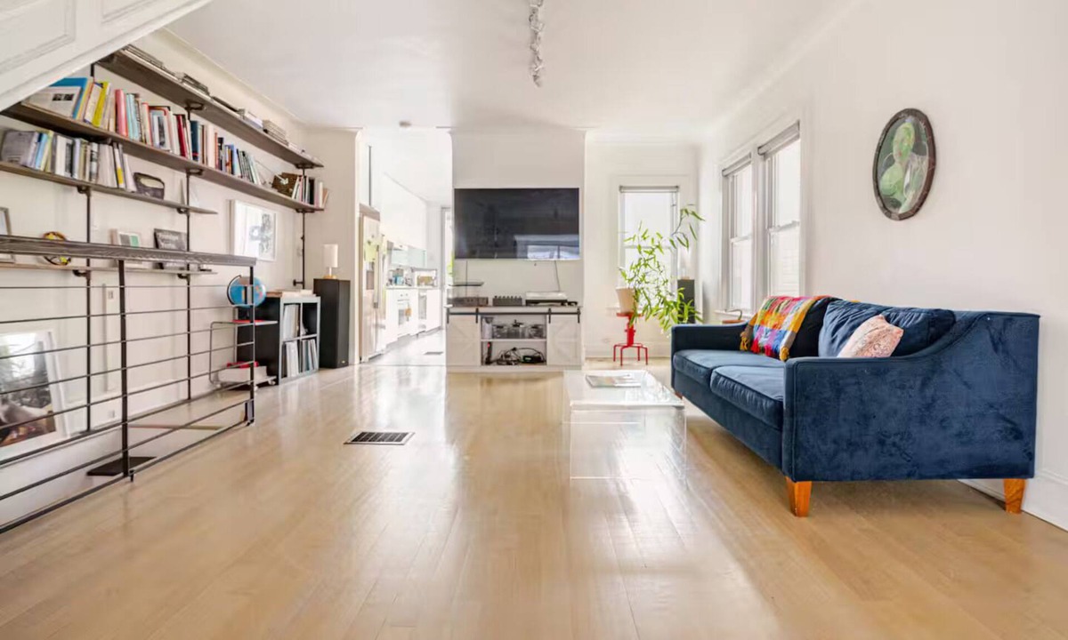 Kensington House | Spacious, artful 4-bedroom house in Brooklyn with lush backyard, parking, A/C