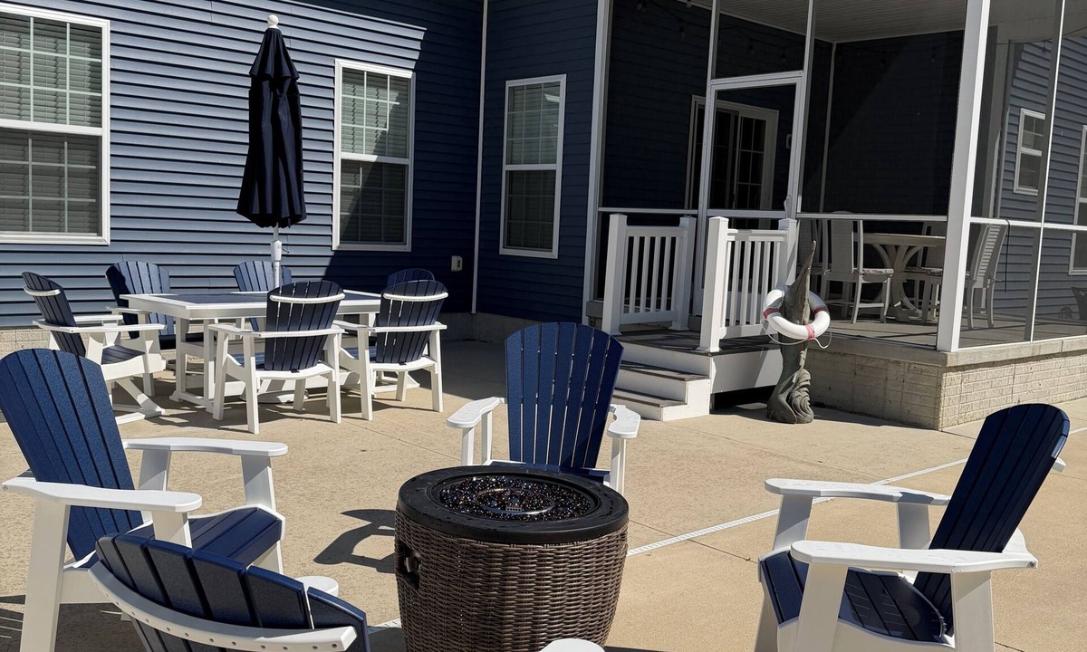 Lewes House | Spacious Coastal Home! Large game room, private pool, 5 minutes to beach!