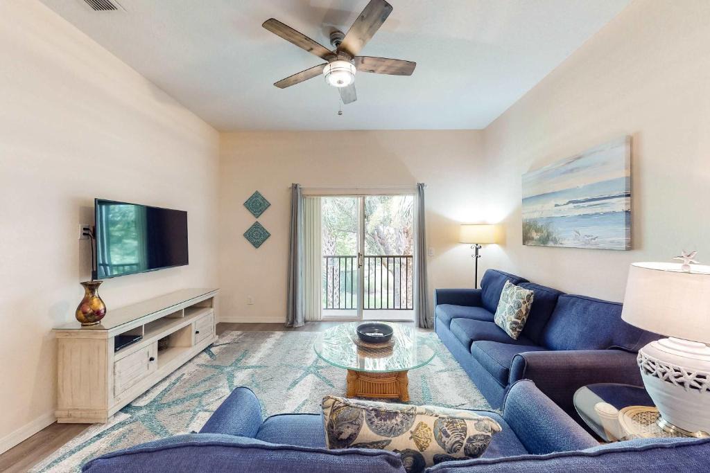 Bahama Bay House | Spacious condo in tropical resort with private balcony & 4 pools - near Disney