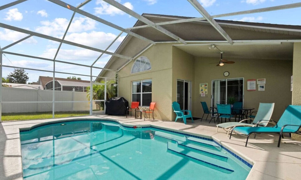 Eagle Pointe South House | Spacious Family Villa w/Private Pool Near Disney