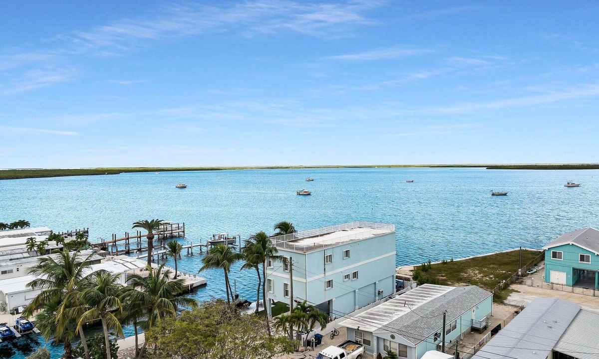 Key Largo House | Spacious Key Largo Retreat with Dockage & Bay Views