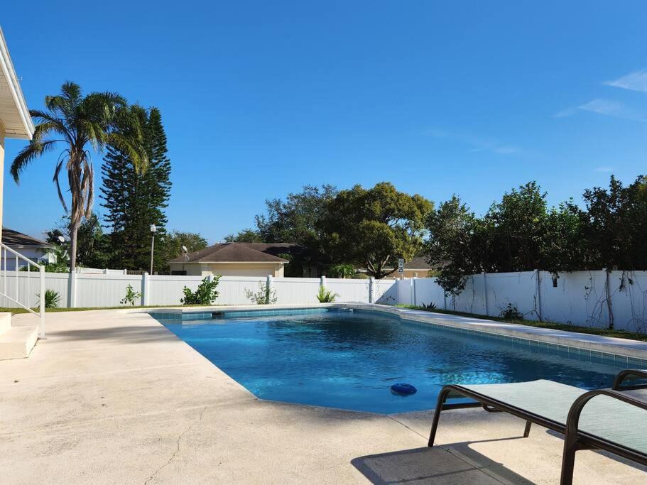 Lakeland House | Spacious Private Family Home with Inground pool