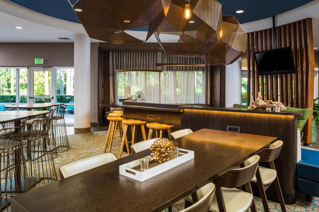 Gifford Hotel | SpringHill Suites Vero Beach