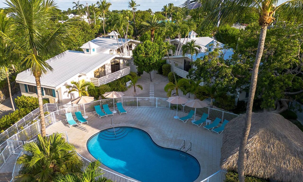 Islamorada Hotel | Stay, Unwind & Recharge | Experience Islamorada | Pool, Free Breakfast & Parking