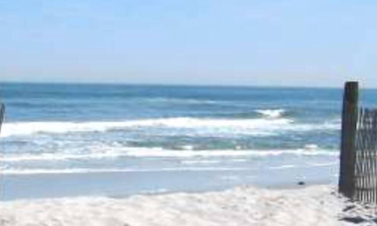 Brigantine Cottage | Steps to Beautiful Brigantine Beach. 1st. Floor Unit with Private Porch.