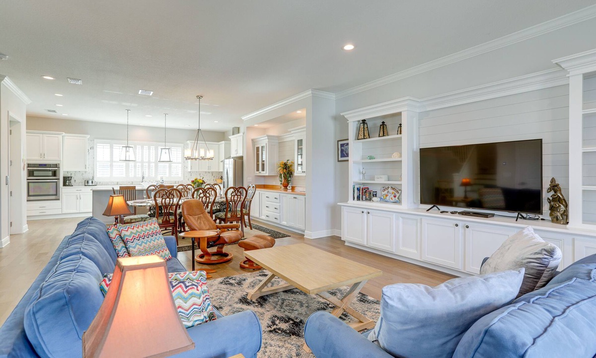 Redington Beach House | Steps to Shore: Modern Redington Beach Townhome