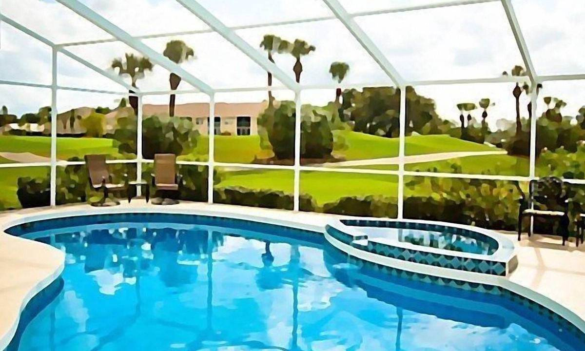 Tara Golf and Country Club House | Stunning 3 Bed Home with South Facing Solar Heated Pool at Tara Golf