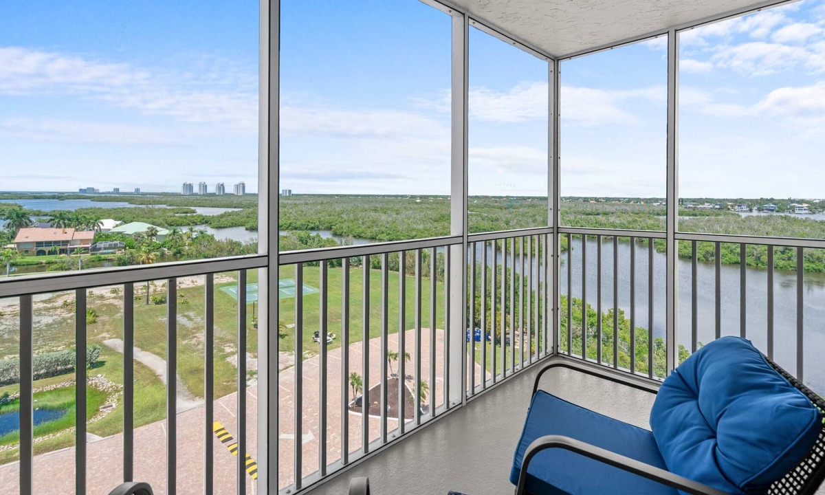 Bonita Springs Condo | Stunning Bay Views Steps From The Ocean 5903