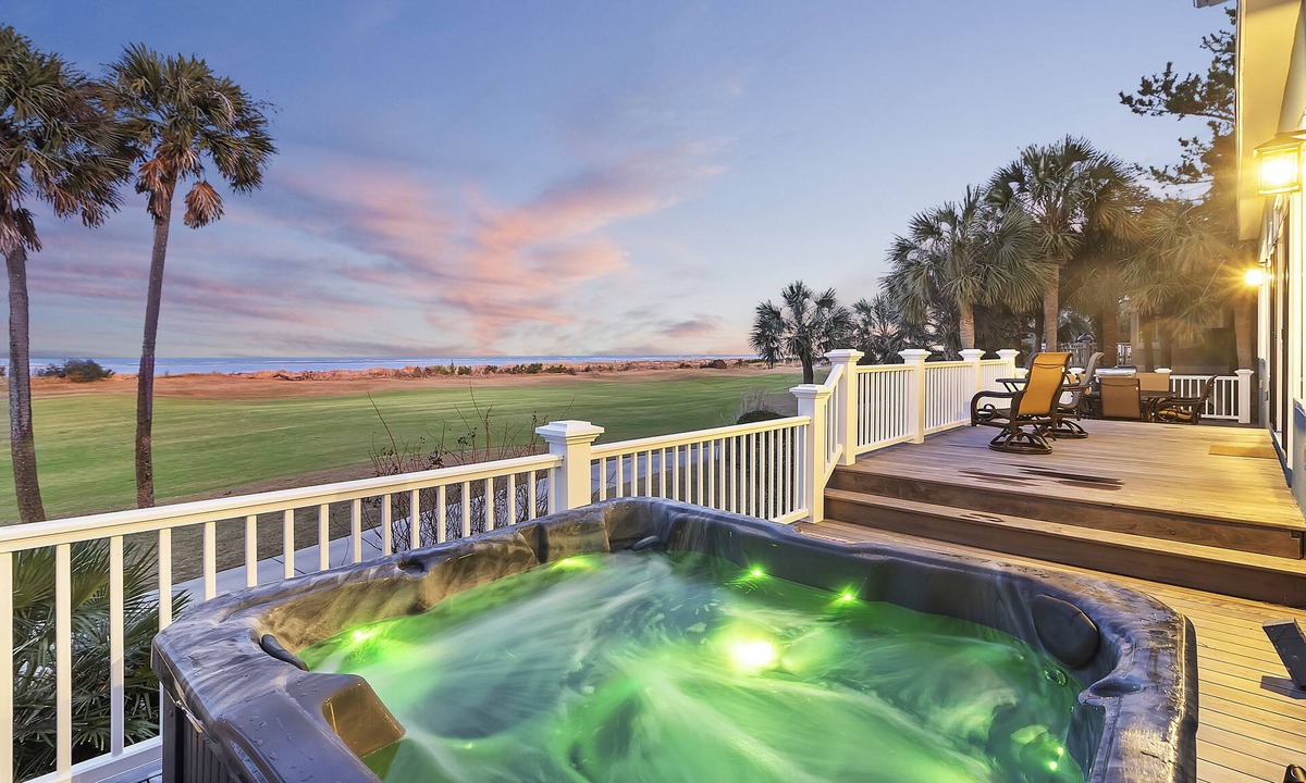 Ocean Point House | STUNNING Oceanfront Home! Golf & Ocean Views, Hot Tub, Golf Cart, Pool Access!