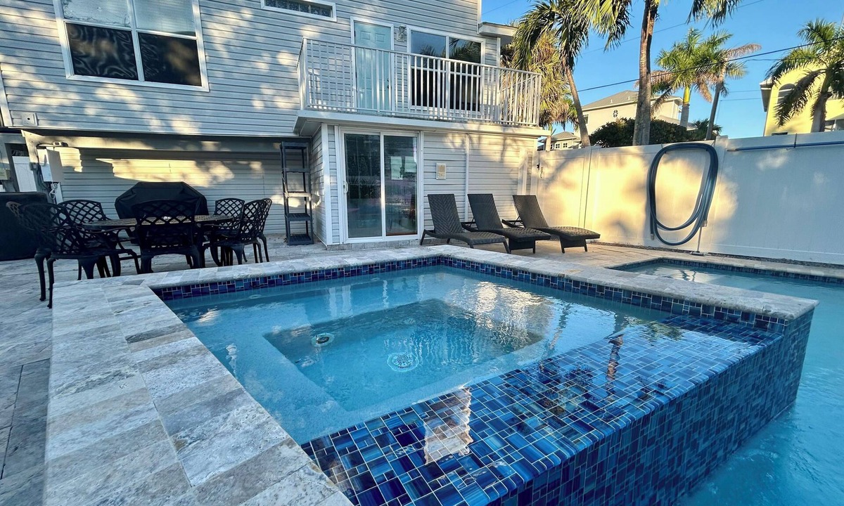 Fort Myers Beach House | Stylish Home with New Luxury Pool! Steps to Beach, Restaurants, Nightlife, Entertainment, and more!