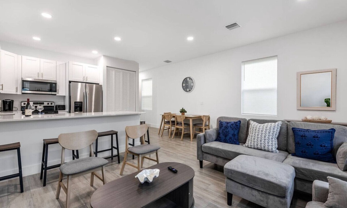 Westgate House | Stylish Newly Built Retreat