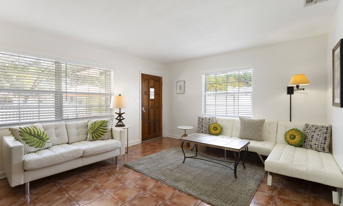 St. Petersburg Apartment | SUMMER DATES Still Available! Comfortable Private Apt. Near Tropicana Field!