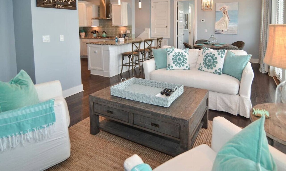 Panama City Beach Villa | Summer on 30A | Sleeps 6 + Bikes + Beach Days