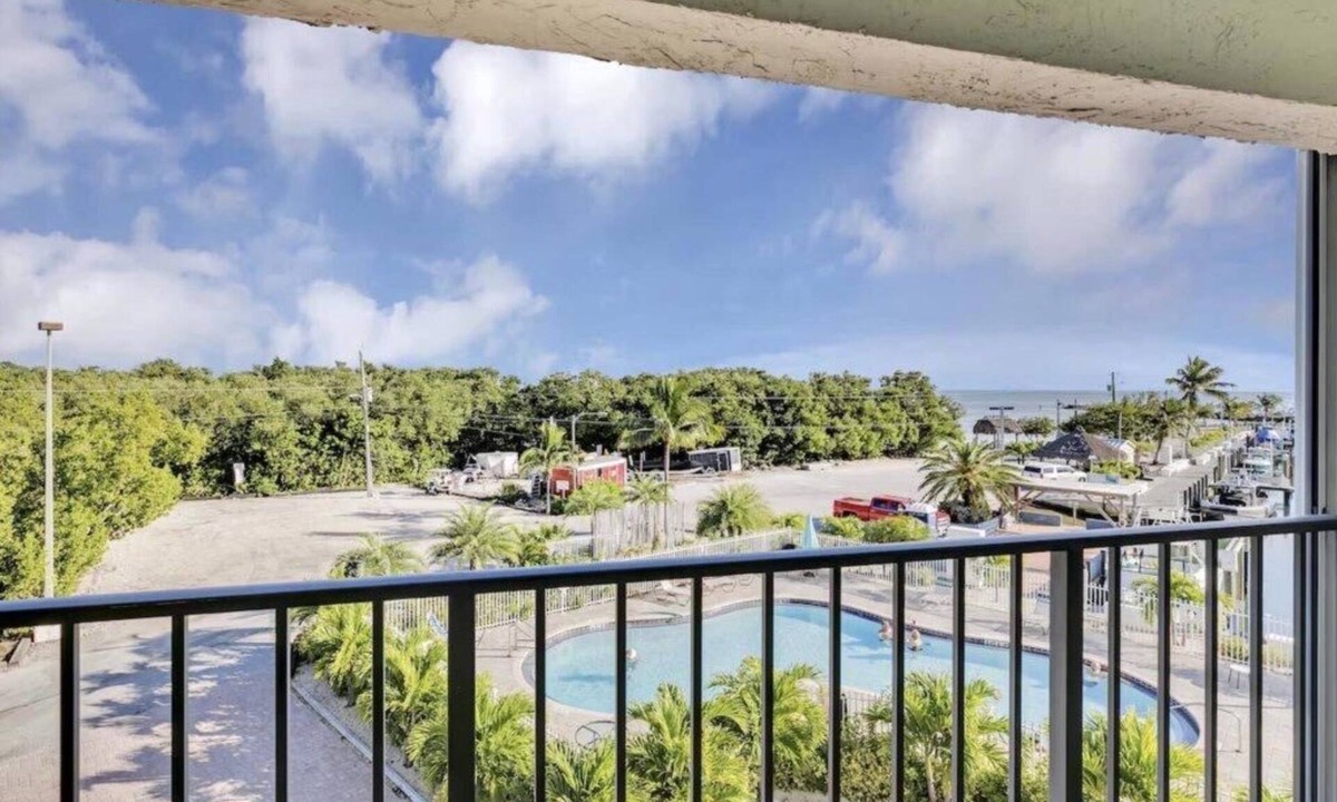 Rock Harbor Condo | Sunrise, Award winning, Ocean View Condo in the Keys