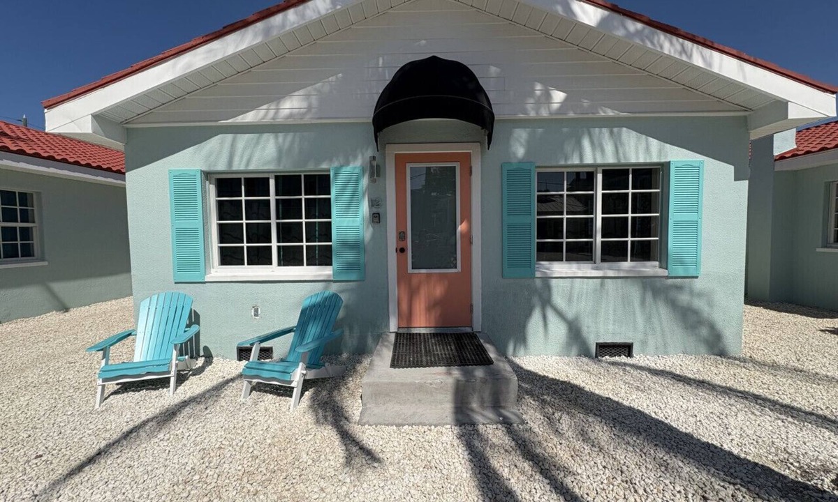 Sunset Beach House | Sunshine Daydream Bungalow #12