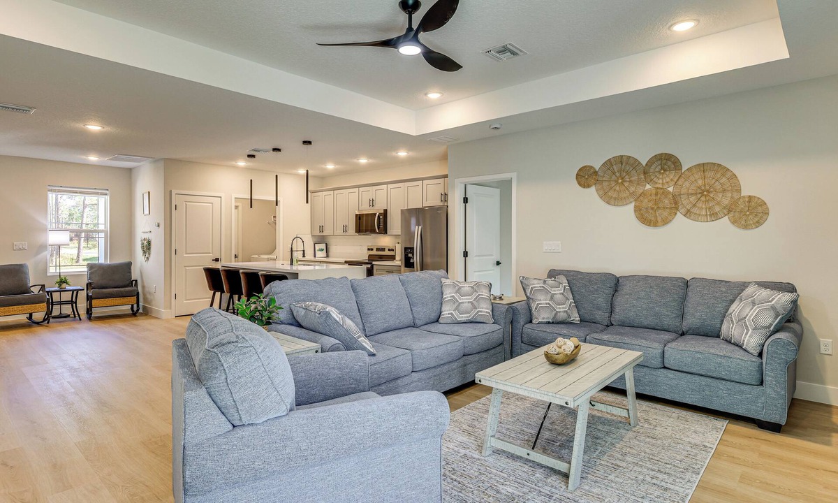 Sun 'N Lake House | Tee Times & Scenic Hikes! Family Home in Sebring