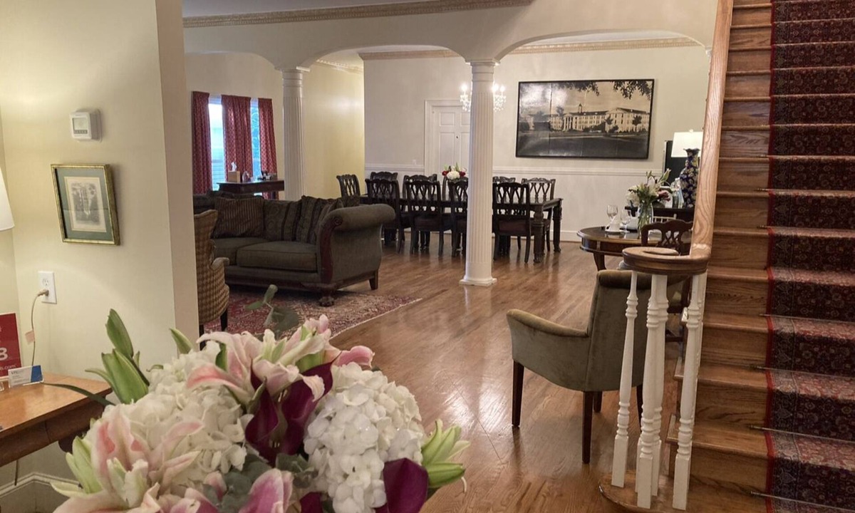 Columbia Bed & Breakfast | The 1425 Inn