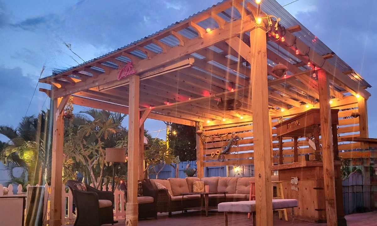 Greenacres House | The Driftwood Oasis Travel Trailer