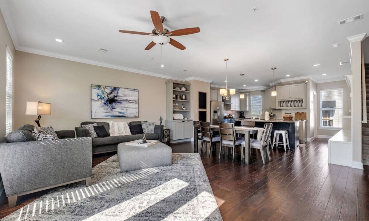 Tallahassee House | The Midtown Haven, Pets Welcome!