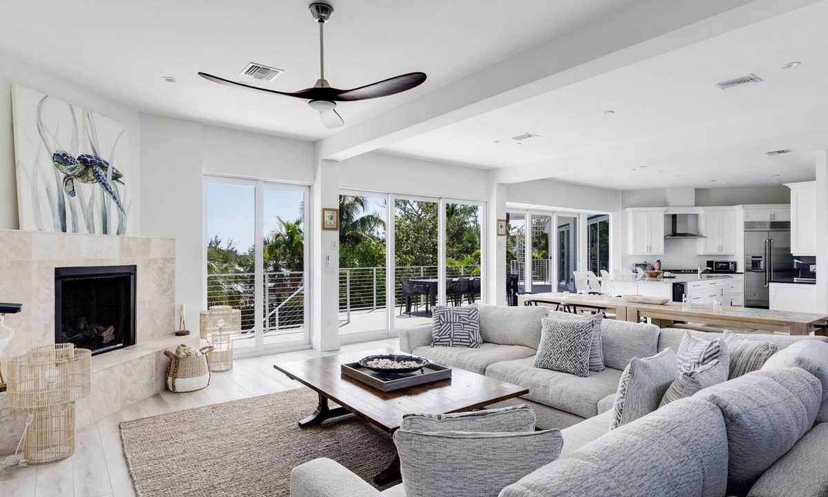 Wulfert House | The Narrows- Stunning Bayfront Villa on Captiva