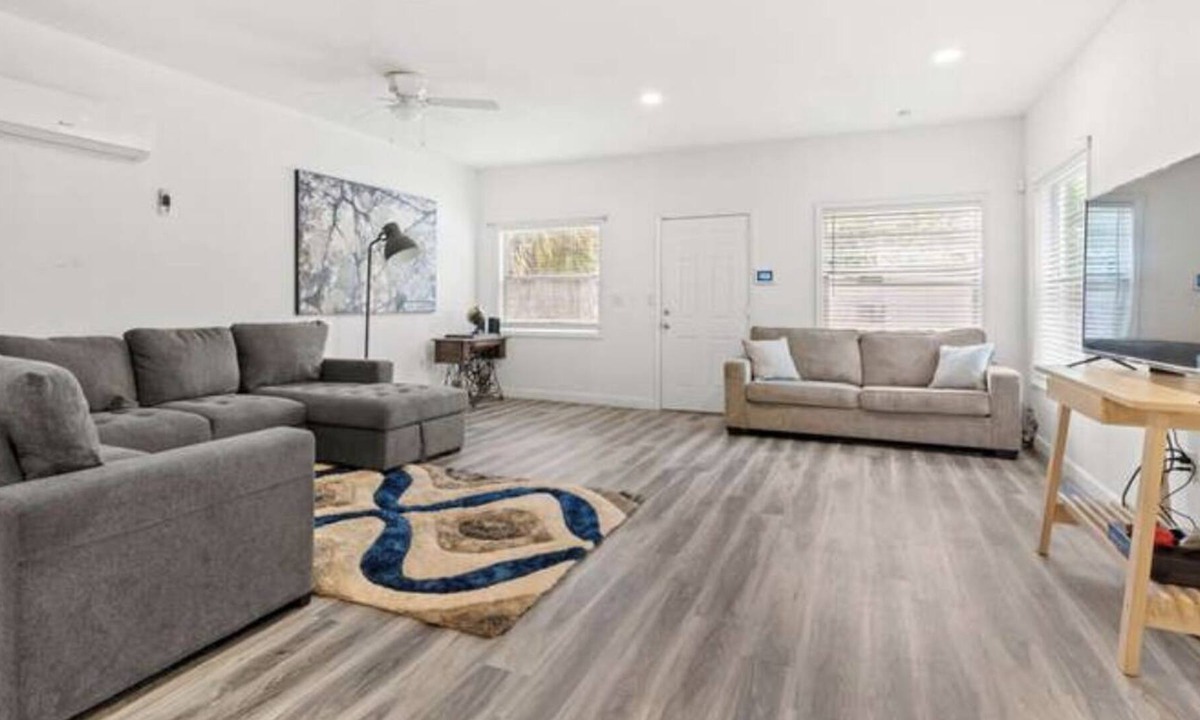 Ybor City House | The Not So Tiny House