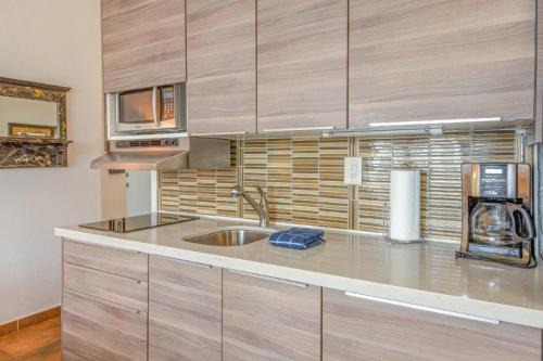 Bayshore Apartment | The Plaza Miami Beach