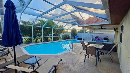 Bradenton House | The Salty Pelican