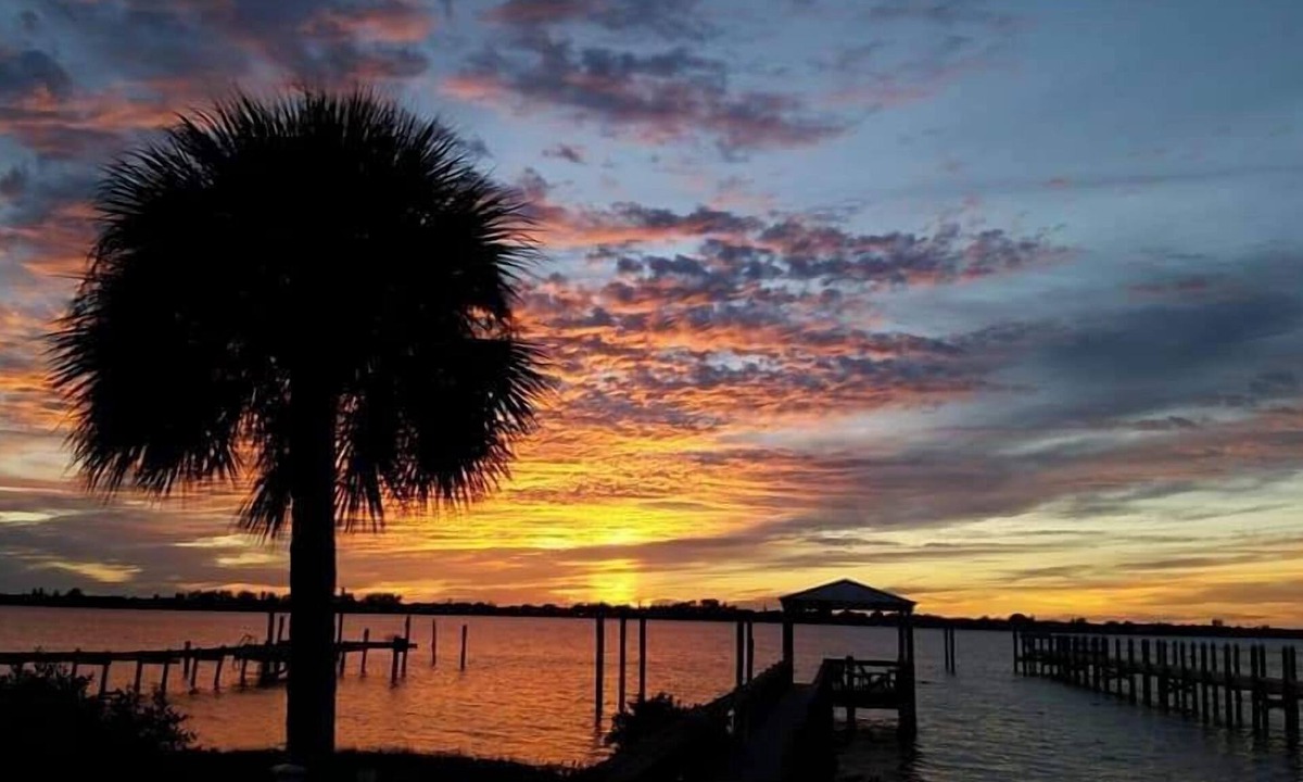 Englewood Villa | The Snapper, at Paradise Cove