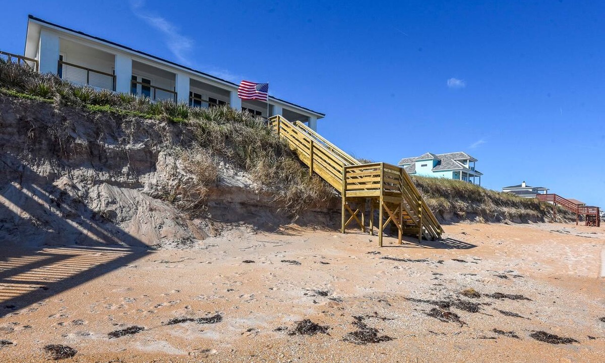 Painters Hill House | The White House Flagler Beach Ocean Views- Master