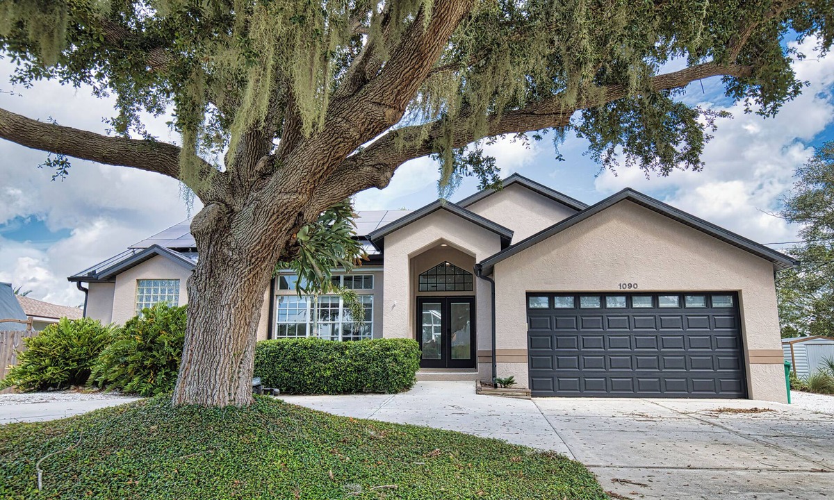 Bay Harbor Estates House | The Windsor @ Englewood Beach