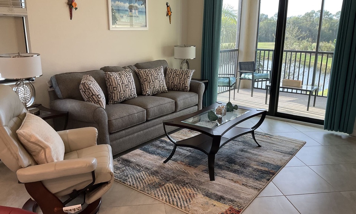 Lakewood Ranch Condo | This exquisite 2 bedroom plus a third room which is a office/3rd br