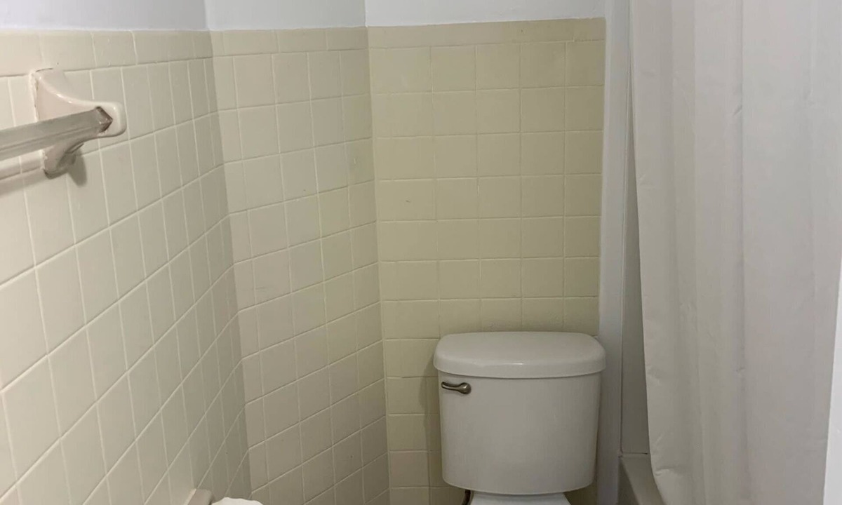 Ortley Beach House | Upper Duplex 1/2 Block from Ocean - 21 L Street