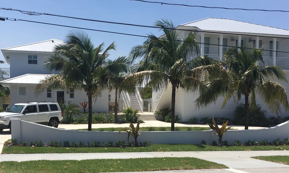 Central Beach Condo | Vero Beach Barrier Island Condo