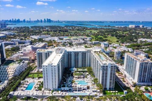South Beach Apartment | Villa Royale Residences