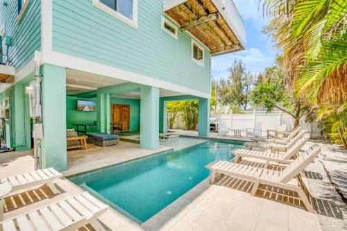 Holmes Beach Villa | Villa Salty Shamrock
