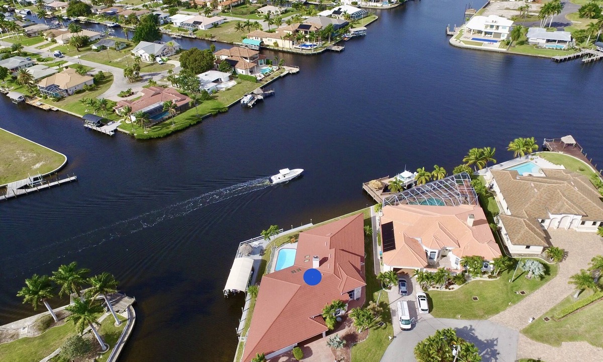 Yacht Club Villa | Villa Superior - great view with heated pool and spa, tiki hut & billard