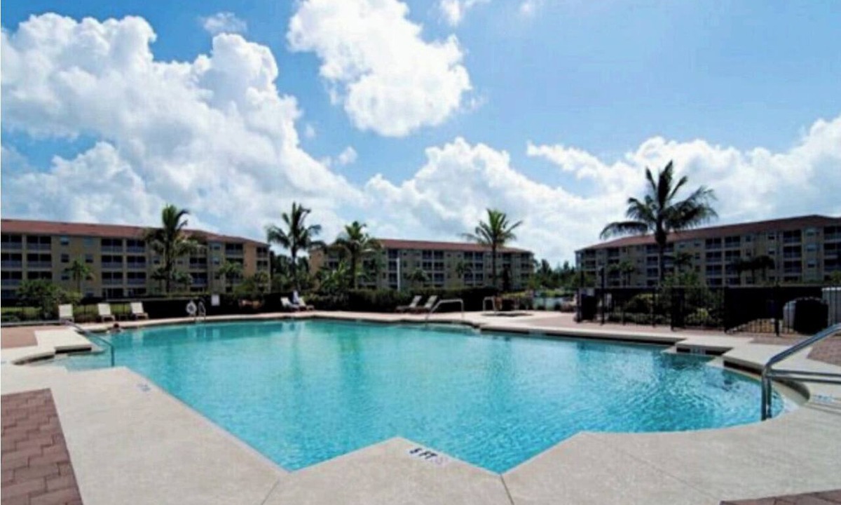 Estero Condo | Wake Up to Sunshine in This Beautiful 2bed/2Bath Southwest Florida Condo!