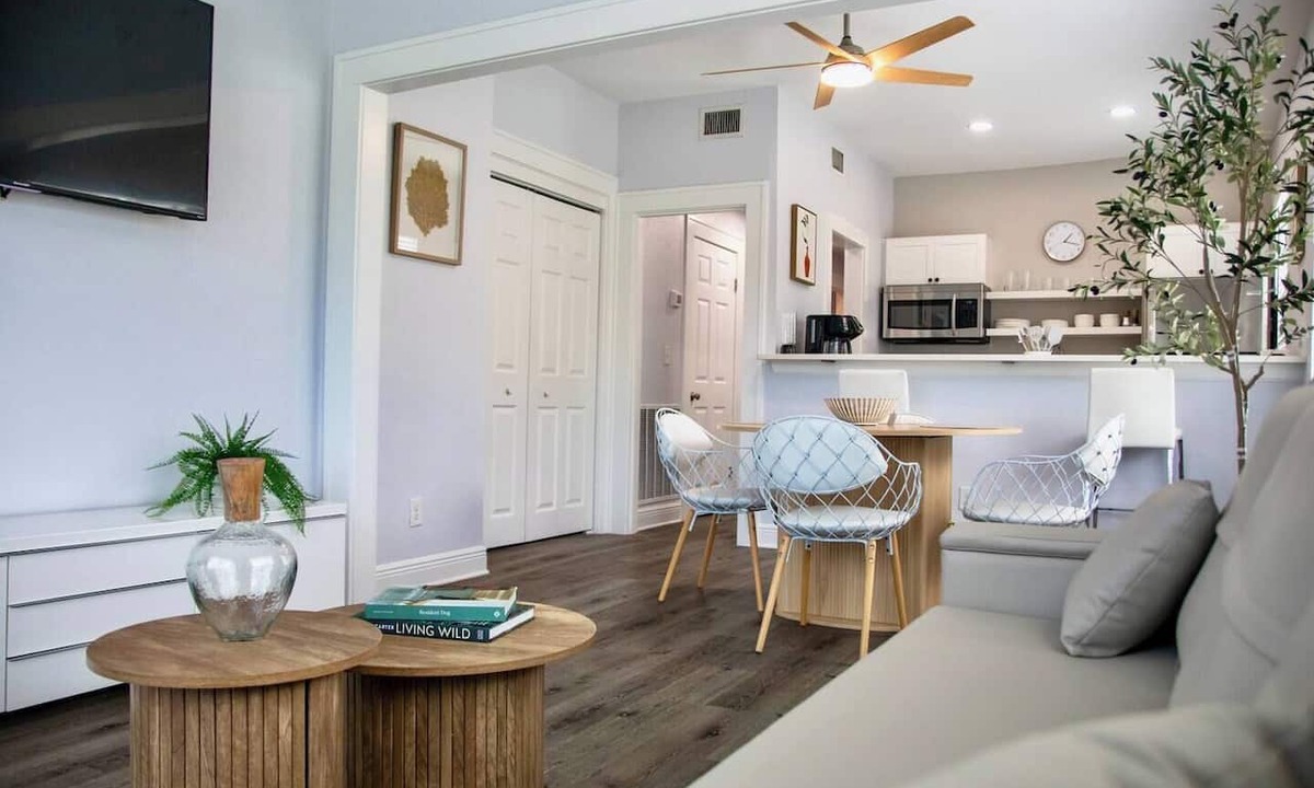 Riverside Heights House | Walk to RiverWalk Luxury Home Downtown Tampa