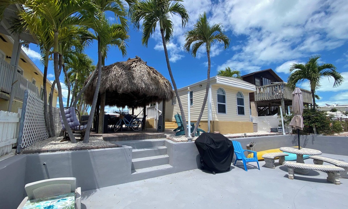 Blue Waters House | Waterfront Piece of Heaven in the Keys.