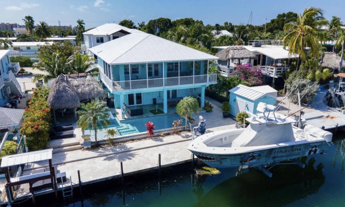 Tavernier House | Waterfront Pool Home w/Boat Lift - Easy Ocean & Bay Access