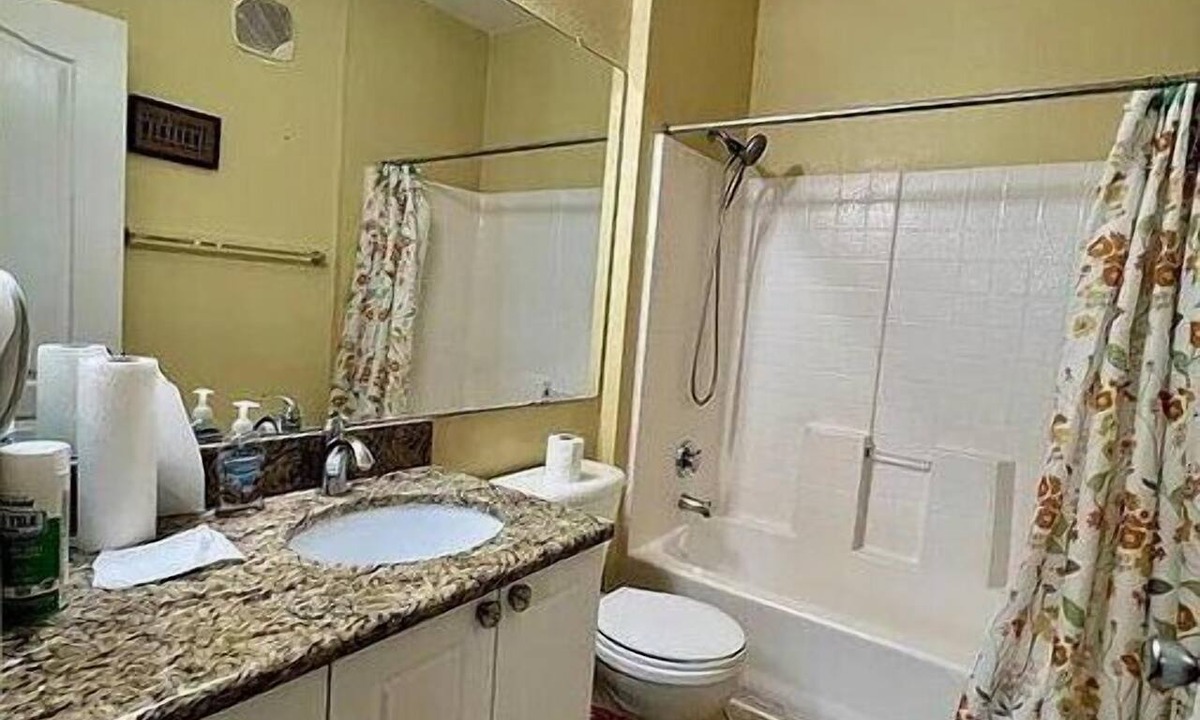 Clearwater Condo | Waterfront Resort Condo with Pool, Gym, Hot Tub and Spa