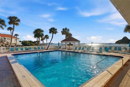 Bayview House | Waterfront Resort Condo w Beach