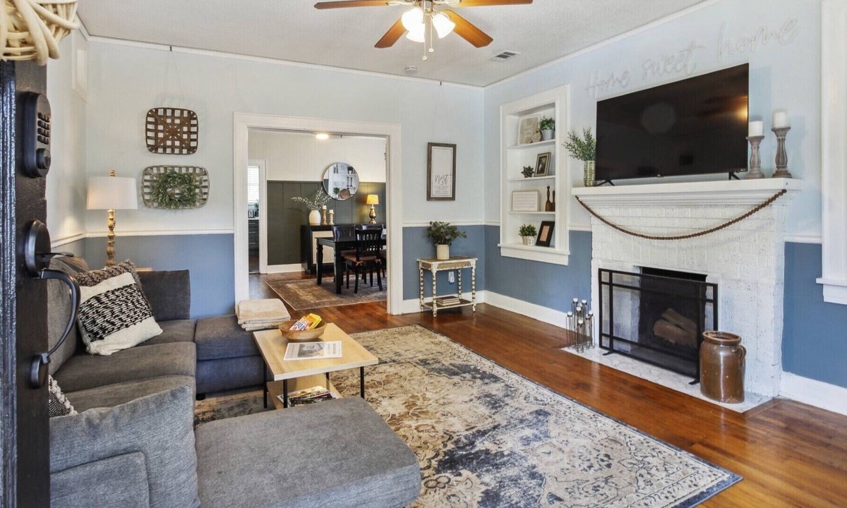 Parkside House | Welcome to Savannah Utopia - cozy home in the heart of Savannah!