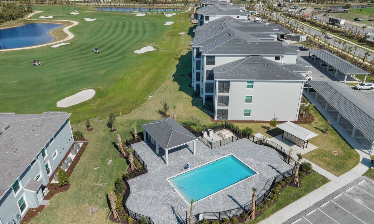 Venice Apartment | Wellen Park Golf Condo Balcony, Golf View - Pool -