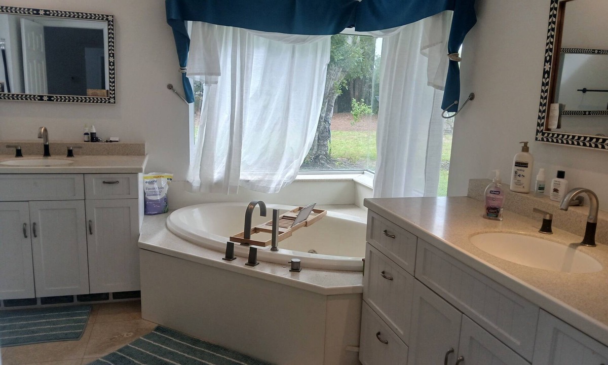 North Naples House | Wonderful 4-bedroom house with AC in enchanting Naples