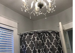 1-2 bedroom cottage apartment across from Lake Eola Downtown